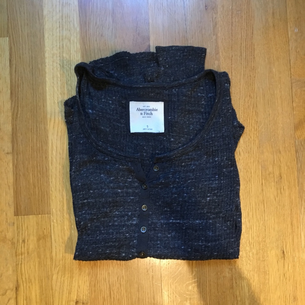 Abercrombie and Fitch Grey Long Sleeve Henley